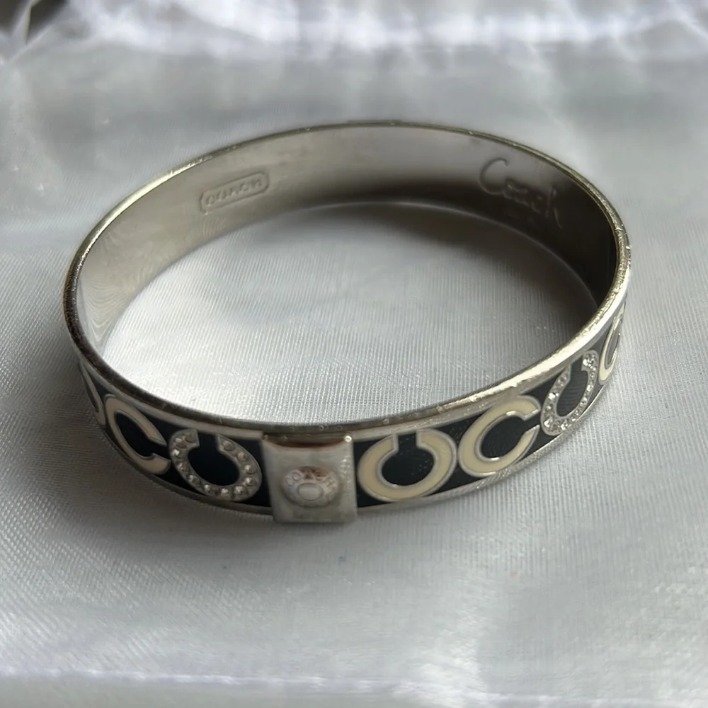 Coach Bracelet - Picture 2 of 2